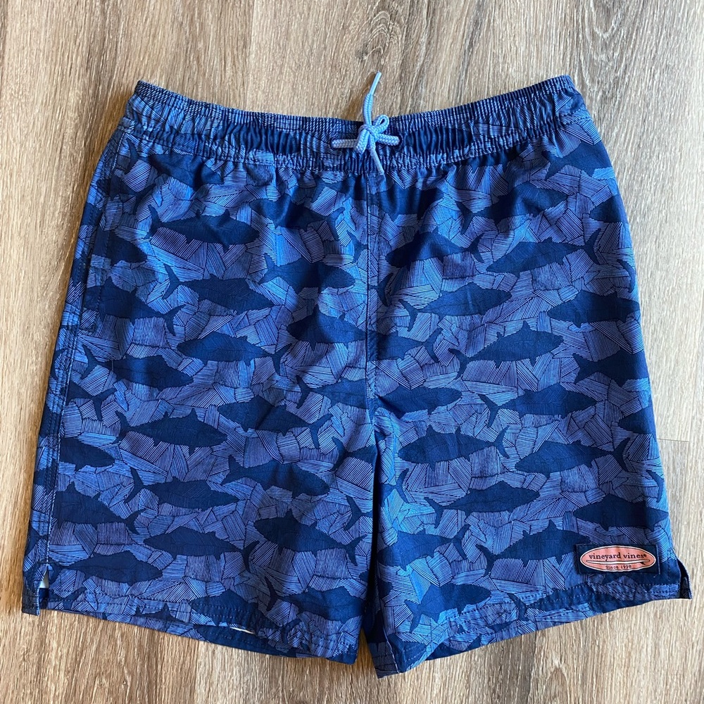 VINEYARD VINES Men's Swim Trunks NEVER WORN